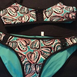 Bathing suit that pops with mints of crochet!